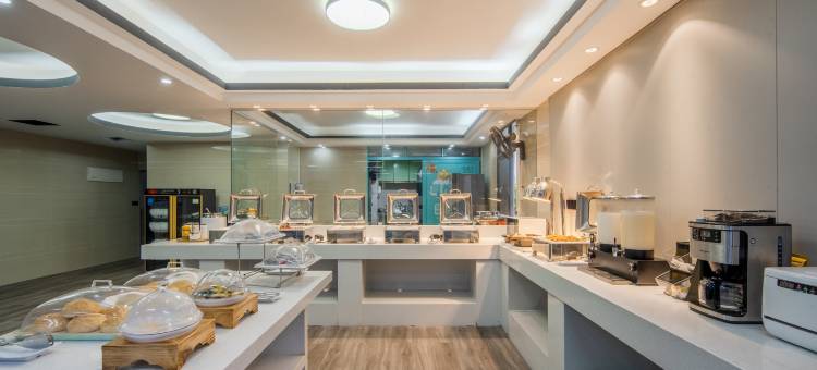 希岸·轻雅酒店(湛江海滨大道江南世家店)图片