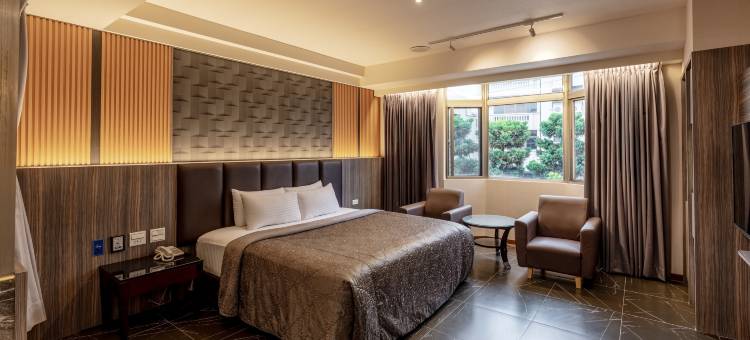 国妃鹰堡商务汽车旅馆 - 仁德馆图片