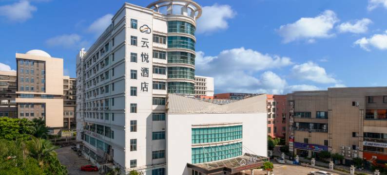云悦酒店(南宁广西大学鲁班路地铁站店)图片