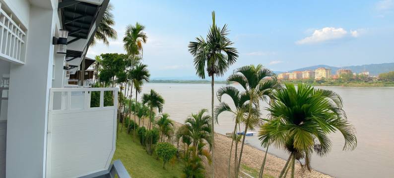 River Breeze Chiangsean图片