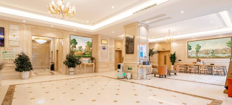 维也纳酒店(保山永昌路三馆广场店)图片