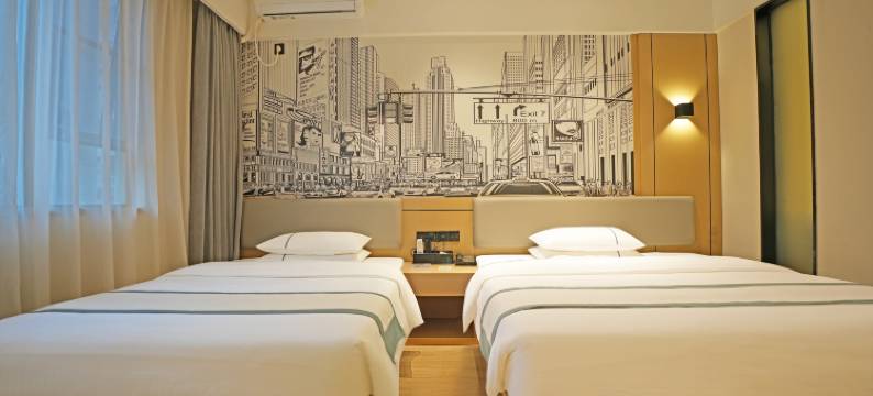 城市便捷酒店(凤山红军路店)图片