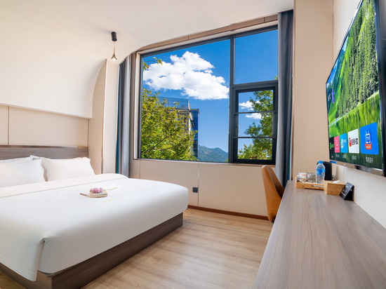 昆明祥润亚航智能花园酒店(昆明国际长水机场店)