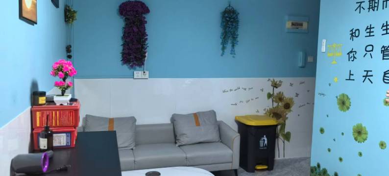 相遇青年公寓(深圳罗湖口岸火车站店)图片