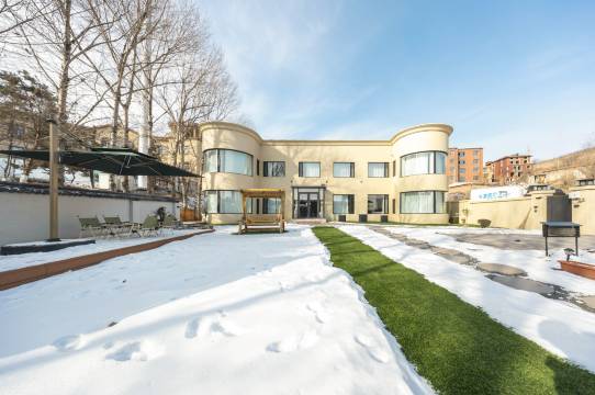 花筑·栖溪里清舍美宿(延吉西站万达广场店)图片