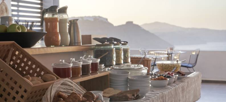 圣托里尼怀特(Mr & Mrs. White Oia  - Santorini)图片