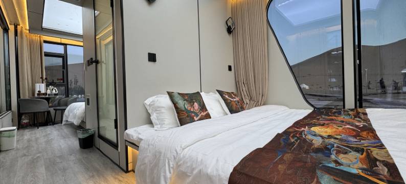 敦煌市朵航太空舱酒店图片