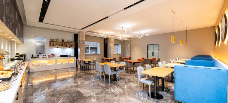 白玉兰酒店(威海威高广场幸福门店)图片