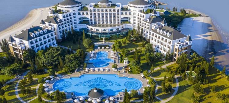下龙湾温佩水疗度假酒店(Vinpearl Resort & Spa Ha Long)图片