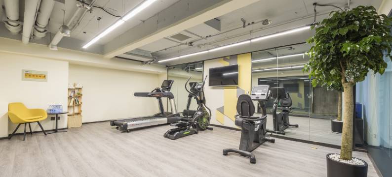 郑州CBD中州大道亚朵酒店图片