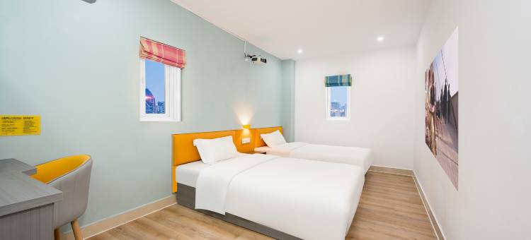 易佰酒店(长沙五一广场地铁站店)图片