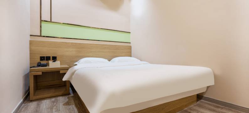 南京清橙酒店(江宁万达广场新亭路地铁站店)图片