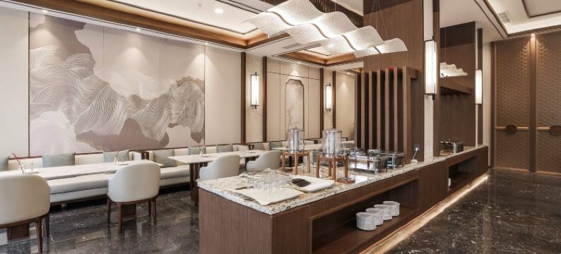 泓悦大酒店(中华彩灯大世界店)图片