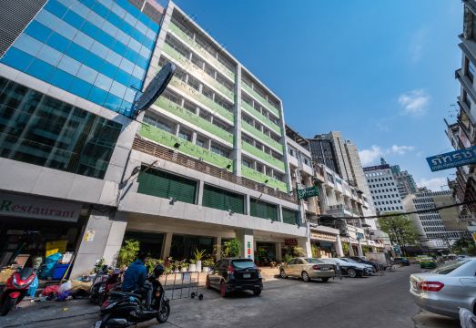 P2 Boutique Hotel Overview