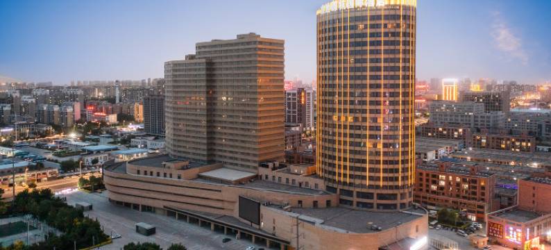 银川立达深杭国际酒店(砂之船银川奥莱店)图片