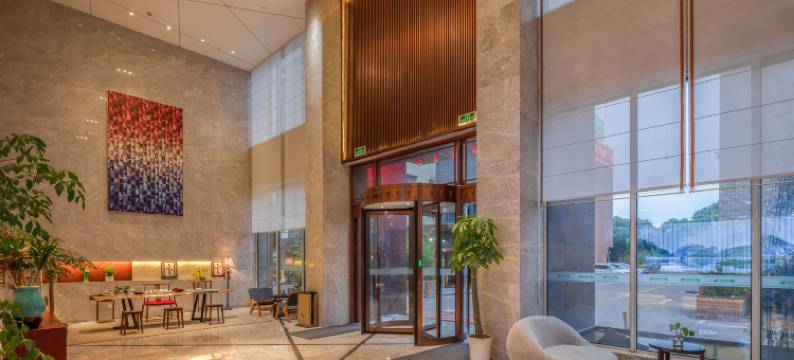 朵高觅芮酒店(宁波江北万达中体城店)图片