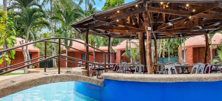 邦劳巧克力山度假酒店(Panglao Chocolate Hills Hostel and Resort)图片