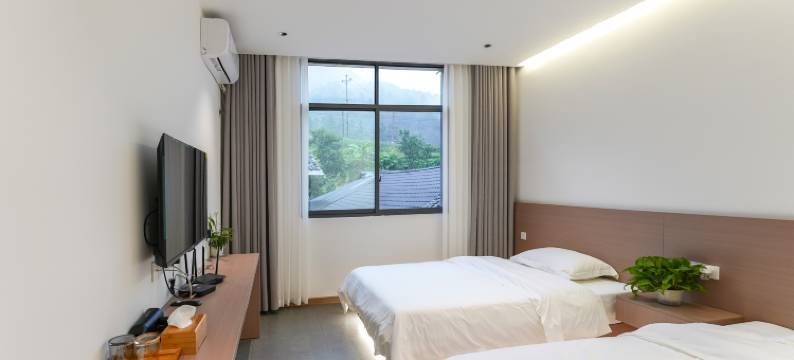 荣琴 ·Classic ·亲子休闲度假美宿 (四面山景区店)图片