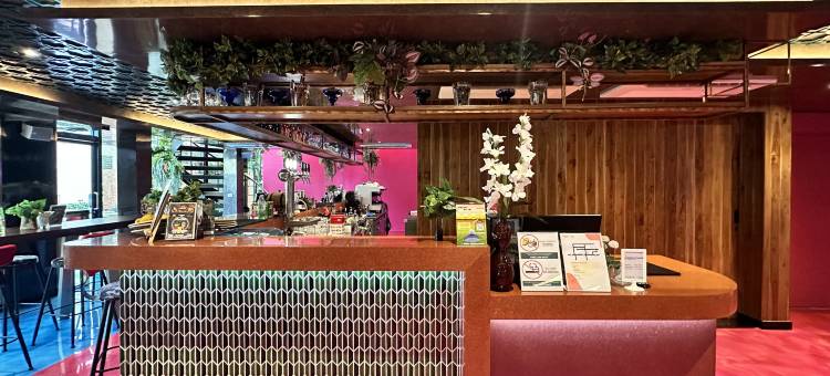 曼谷十伊卡迈华美达酒店(Ramada by Wyndham Bangkok Ten Ekamai Residences)图片