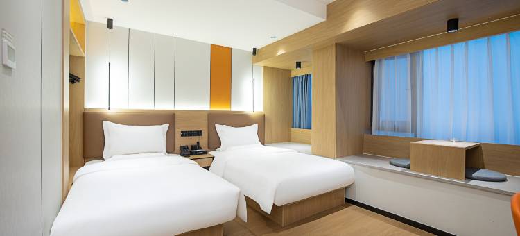 智璞酒店(郑州中牟城际高铁绿博园站店)图片