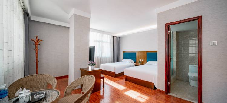 昆明龙泽商务酒店(滇池国际会展中心店)图片