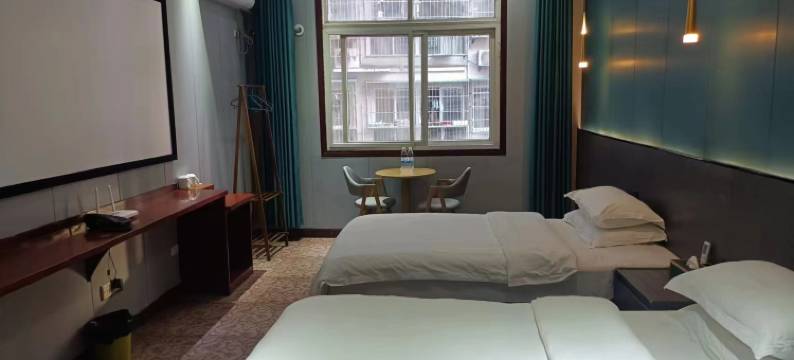 旬阳鑫亿佳酒店图片