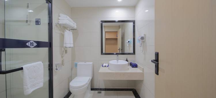 雅斯特国际酒店(玉林博白宝中宝步行街店)图片