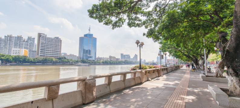 青年公寓(广州北京路步行街团一大广场地铁站店)图片