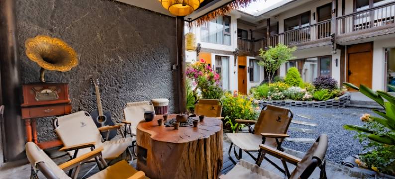 MX明轩居·观日照金山·赏花园庭景设计师美宿(丽江古城大水车店)图片