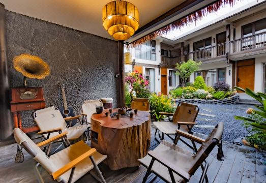 明轩居·设计师花园美宿（丽江古城店）外景图