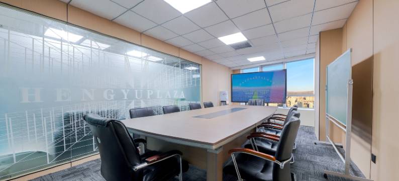 乌鲁木齐恒裕国际酒店(德汇万达广场长江路店)图片