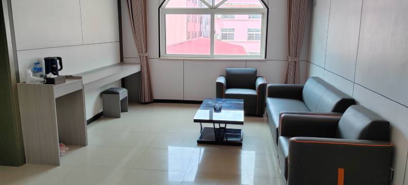 明华国际大酒店(Ming Hua International Hotel)图片