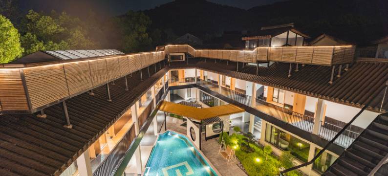 光和风·ROOF汤泉乡宿(OMG心跳乐园店)图片