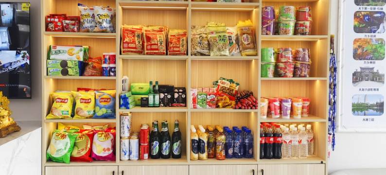 云梦泽艺术酒店(昆明长水国际机场店)图片