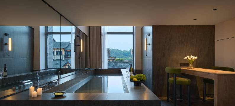 乐山L私汤江景酒店·City Vacation(乐山张公桥东大街美食街店)图片