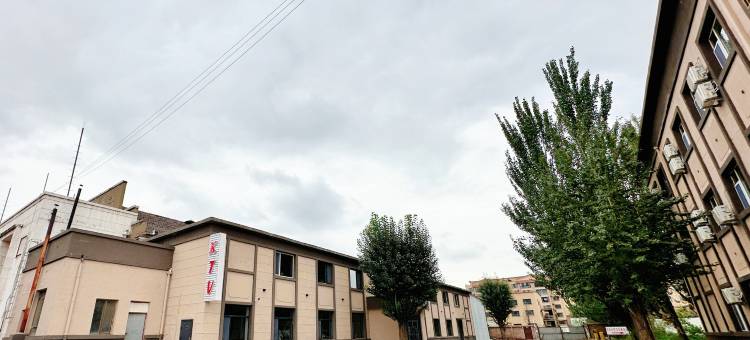 景庭舒享酒店(包头东火车站机场店)图片