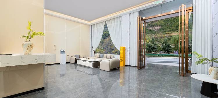 黑水冰川逸景酒店图片