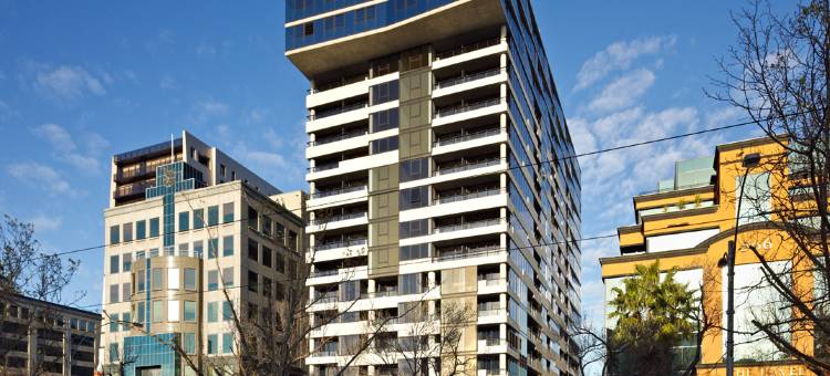 墨尔本盛橡圣基尔达路酒店(Oaks Melbourne St Kilda Road Hotel)图片