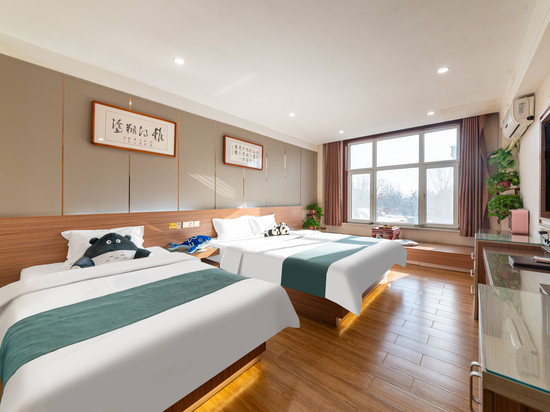 翰林精品酒店(莘县燕塔购物广场店)