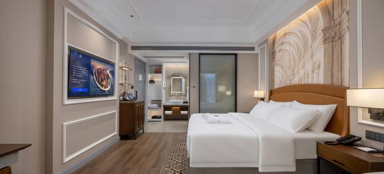 维也纳酒店(南宁青秀万达金湖广场店)图片