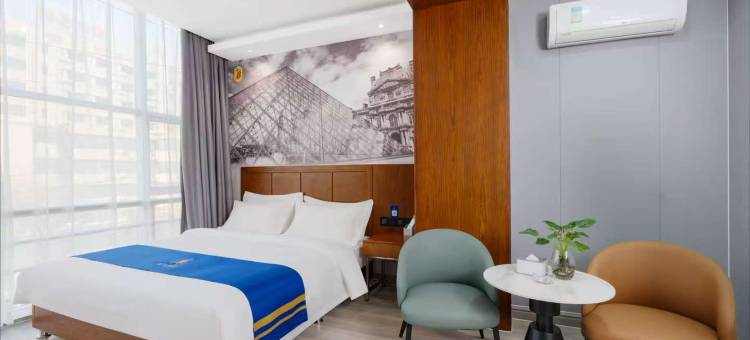 速8精选酒店(乌鲁木齐碾子沟德汇万达店)图片