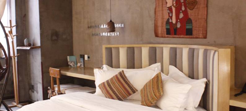 长沙丽江情主题酒店(喜盈门范城高铁南站店)图片