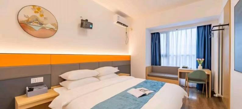 乐居精品观影酒店(郑州东风路正弘城店)图片