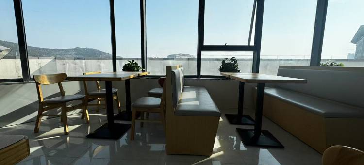 尚悦酒店(淮北师范大学滨湖校区店)图片