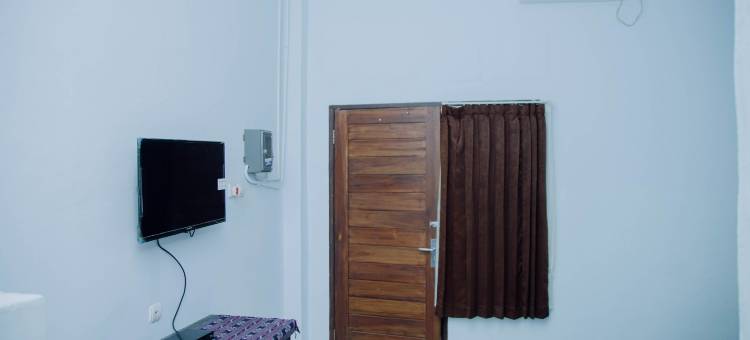 RedDoorz @ Hening Homestay图片