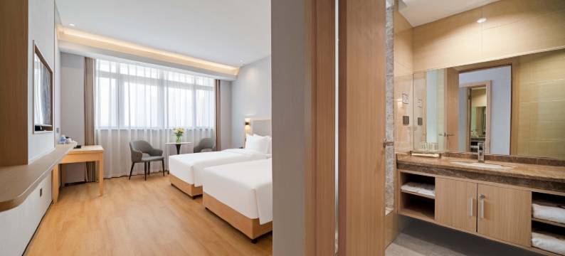 杭州凤皇雅岸国际假日酒店(勾庄农副产品物流中心店)图片