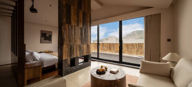 野杜鹃AZALEAS设计师民宿(独克宗古城大佛寺转经筒店)图片