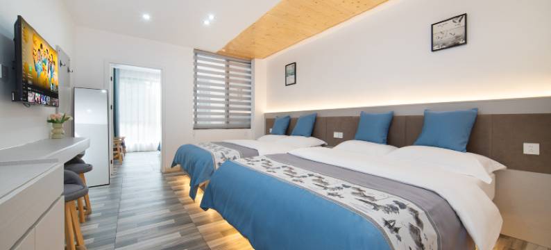 昆明滇池留宿客栈(滇池海埂大坝店)图片