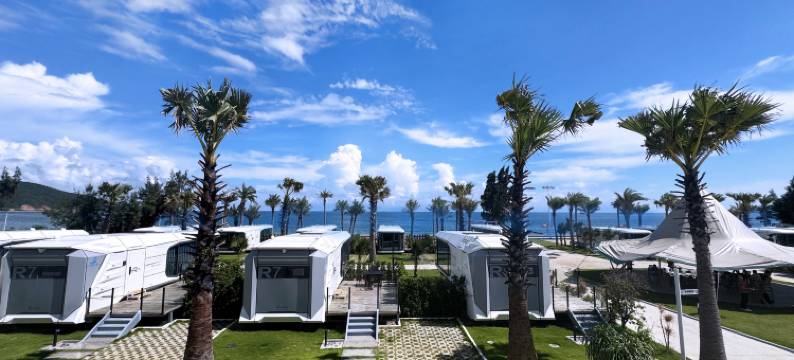 前海湾椰风海韵度假区民宿图片