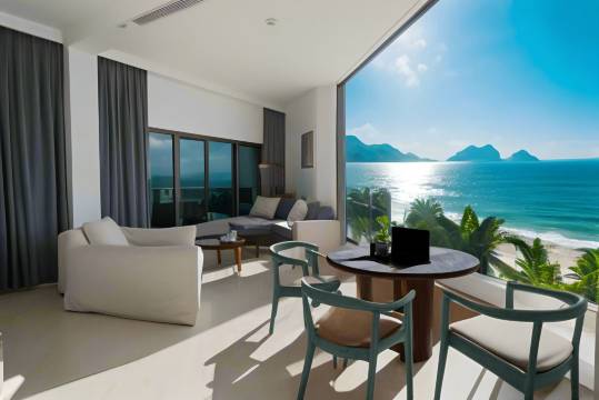 三亚日悦海旅业·滨海度假公馆(大东海夏日百货店)